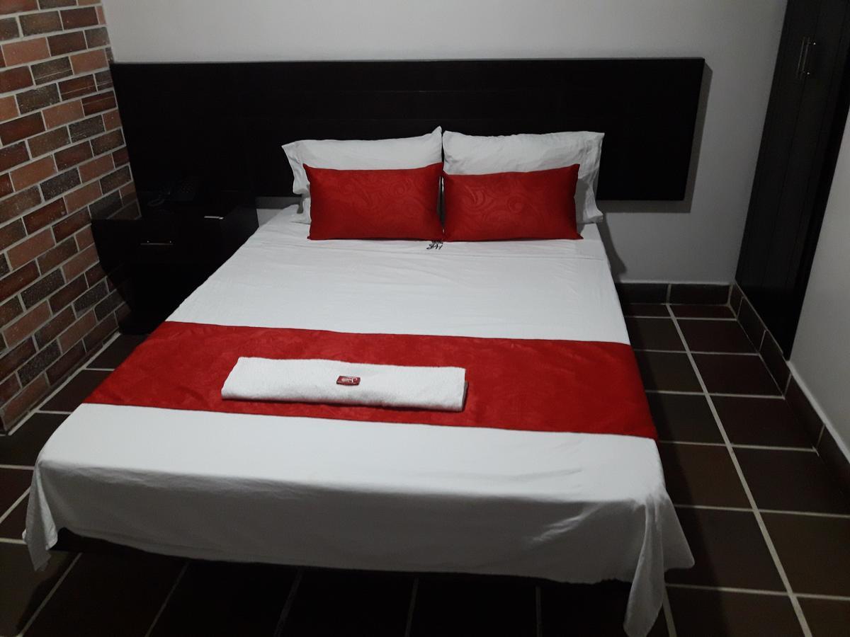 Hotel Valle De Beraca Cúcuta Екстериор снимка