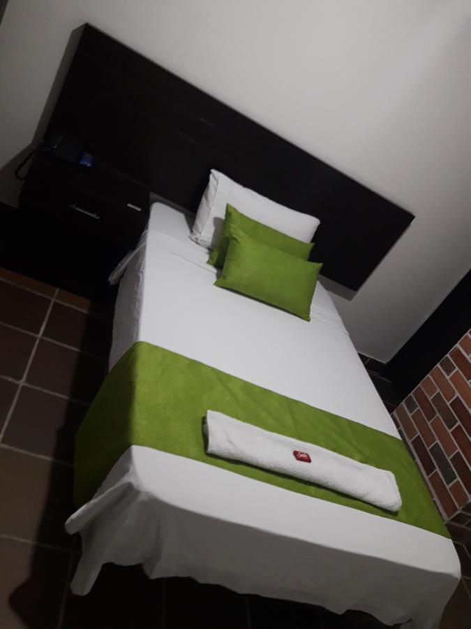 Hotel Valle De Beraca Cúcuta Екстериор снимка